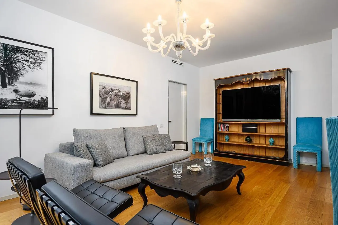 Business & Luxury Suite - Monte16 Milan Italy