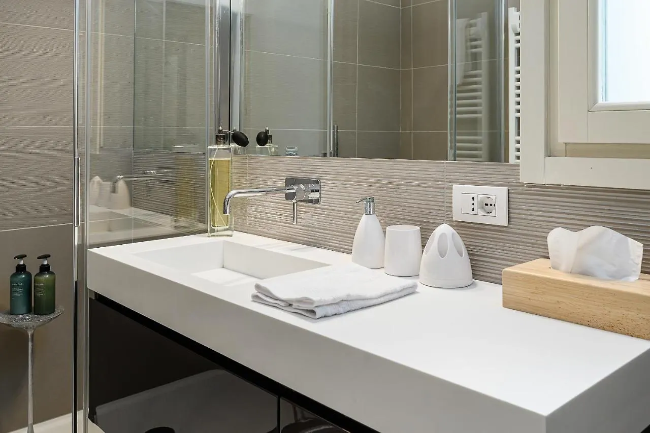 Business & Luxury Suite - Monte16 Milan