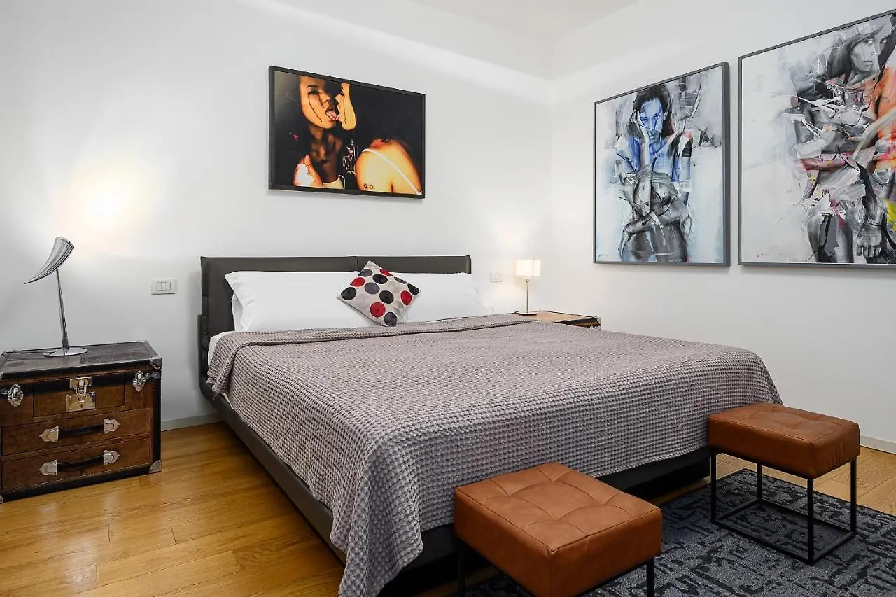 Apartment Business & Luxury Suite - Monte16 Milan